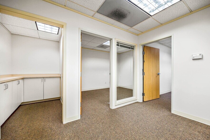 More Photos Of 705 9th St, Florence Medical For Lease