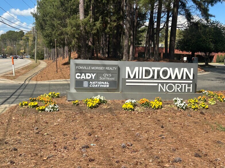 More Photos Of 5910-6040 Six Forks rd, Raleigh Office For Lease