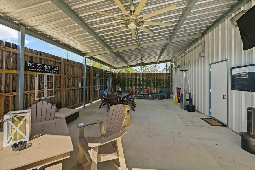 More Photos Of 51494 La-16 Hwy, Denham Springs General Retail For Sale