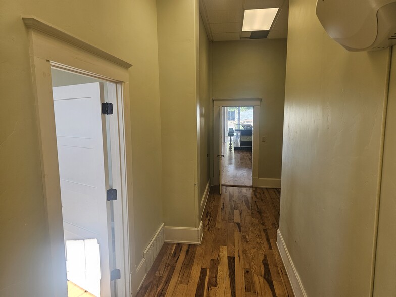 More Photos Of 2 S Main St, Coalville Loft Creative Space For Lease