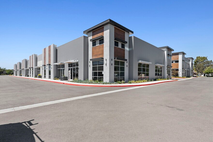 More Photos Of 1400 Graves Ave, Oxnard Distribution For Lease