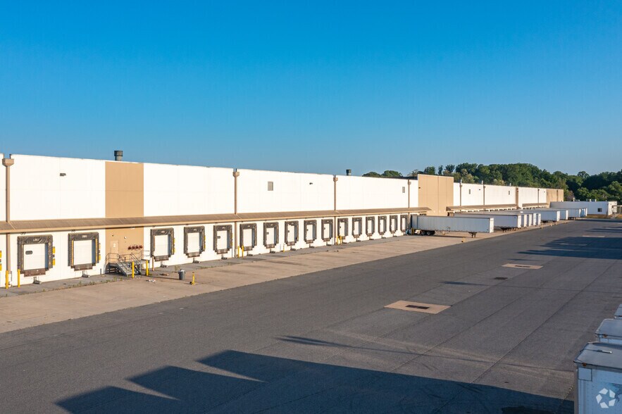 More Photos Of 515 Fletchwood Rd, Elkton Distribution For Lease
