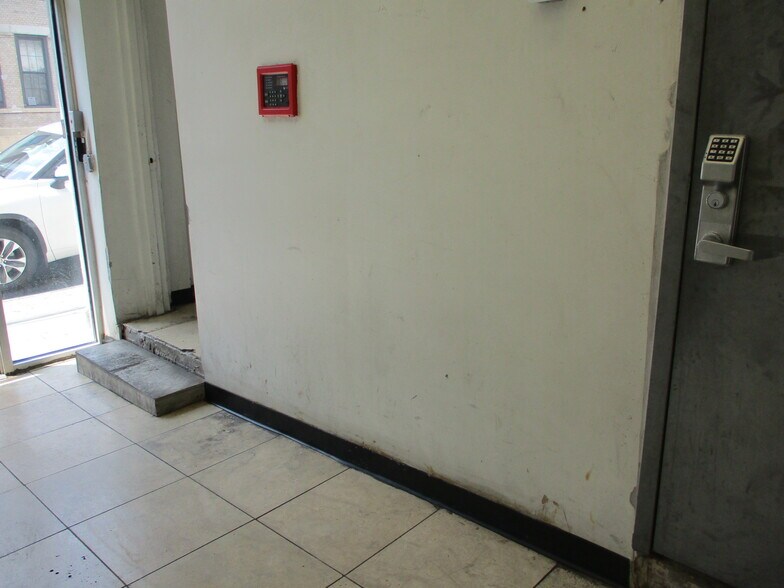 More Photos Of 400 Liberty Ave, Brooklyn Warehouse For Lease