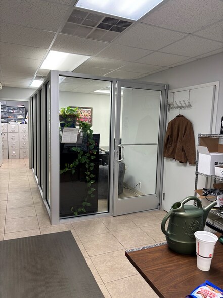 More Photos Of 2380 Riverside Dr, Danville Freestanding For Sale