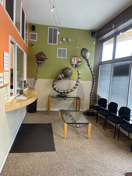 More Photos Of 4879 Mission St, San Francisco Storefront For Lease