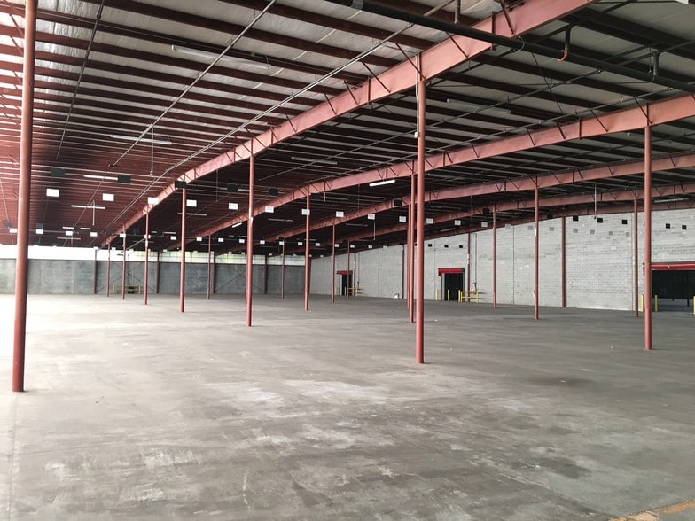 More Photos Of 701 Easley Bridge Rd, Greenville Restaurant For Lease
