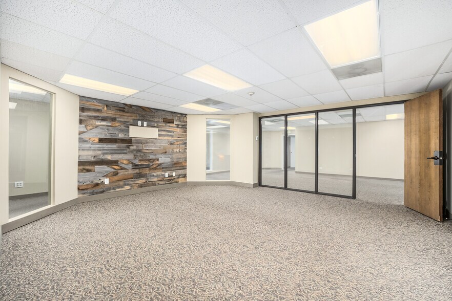 More Photos Of 12567 W Cedar Dr, Lakewood Office For Sale