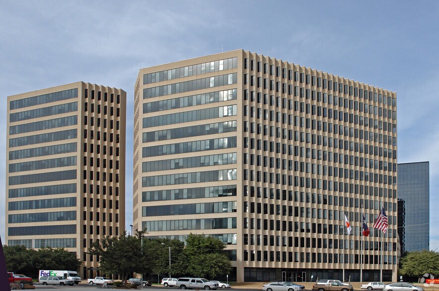 More Photos Of 500-550 W Texas Ave, Midland Office For Lease