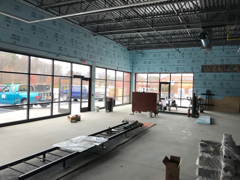 More Photos Of 2-46 Ash Brook Rd, Keene Unknown For Lease