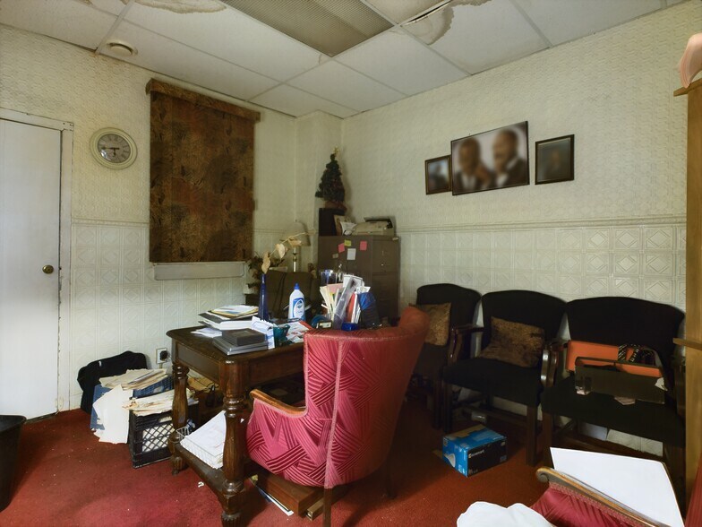 More Photos Of 3100 N 22nd St, Philadelphia Storefront Retail Residential For Sale