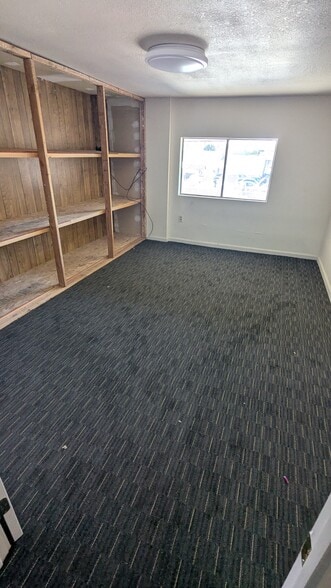 More Photos Of 22331-22345 Meekland Ave, Hayward Warehouse For Lease