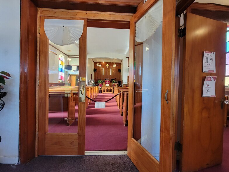 More Photos Of 1107 Delaware Ave SW, Washington Religious Facility For Sale