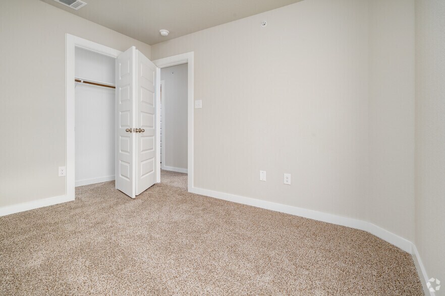 More Photos Of 8302 Via Verona, San Antonio Apartments For Sale