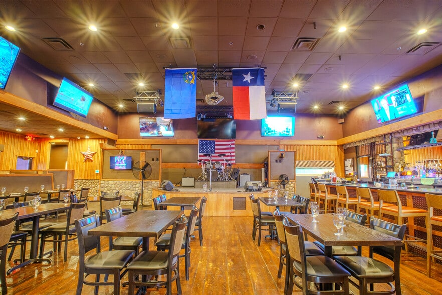 More Photos Of 891 De Marco Dr, Henderson Restaurant For Lease