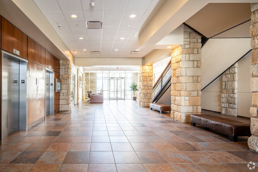 More Photos Of 7460 Warren Pky, Frisco Office Residential For Lease