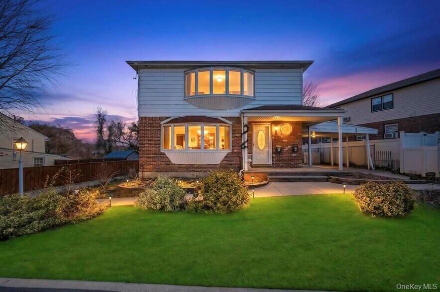 Primary Photo Of 644 Broadway Road Rd, Bethpage Multifamily For Sale