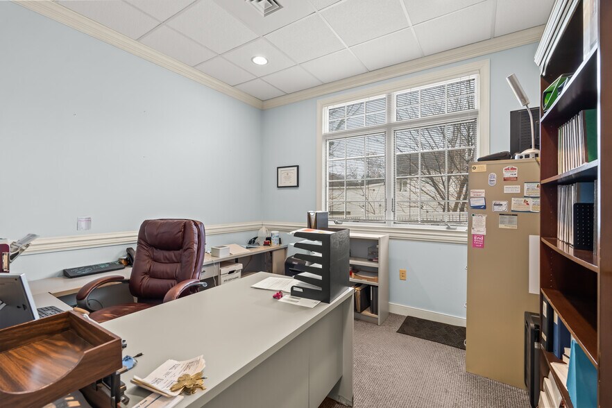 More Photos Of 1011 Lindsay St, High Point Medical For Sale