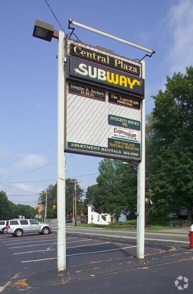 More Photos Of 15 E Main St, Plainfield Storefront Retail Residential For Lease