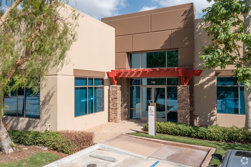 More Photos Of 1801 3rd St, Norco Unknown For Lease