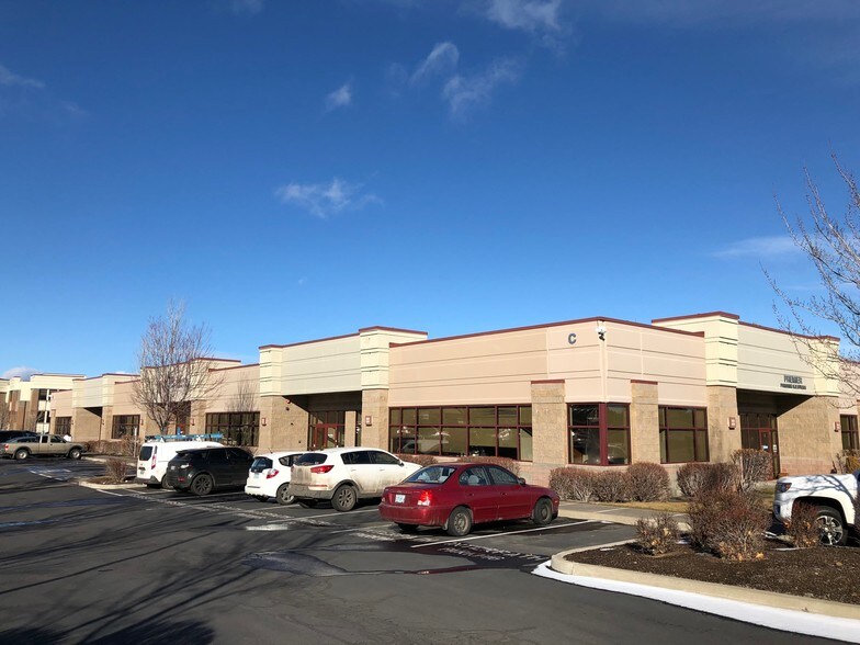 More Photos Of 920 SW Emkay Dr, Bend Office For Lease