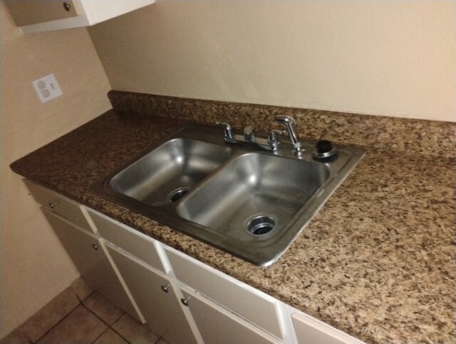 More Photos Of 15 Coral Gables Ct, Sacramento Apartments For Sale