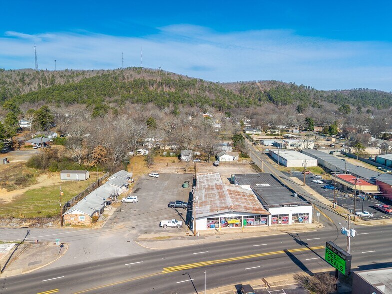 Primary Photo Of 606 Albert Pike Rd, Hot Springs National Park Freestanding For Sale