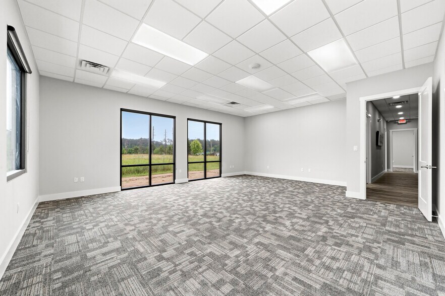 More Photos Of 28809 Hardin Store Rd, Magnolia Office For Lease