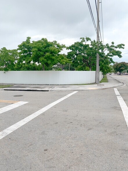 More Photos Of 1401 NW 108th Ave, Sweetwater Land For Lease
