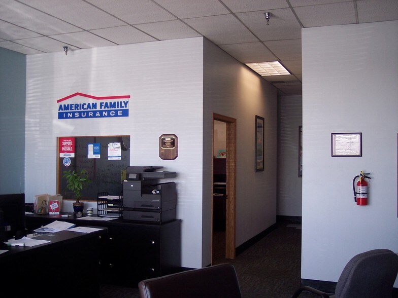 More Photos Of 7777 Highway 65 NE, Spring Lake Park Storefront For Lease