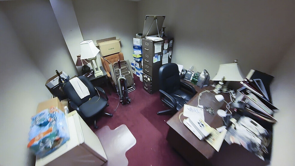 More Photos Of 3212 S Main St, Salisbury Storefront Retail Office For Sale