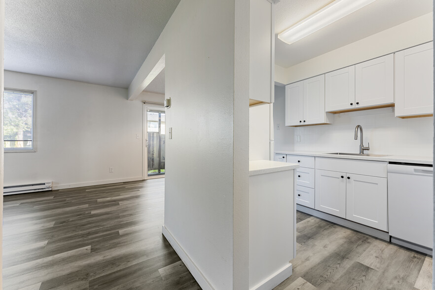 More Photos Of 2275 NE Division St, Gresham Apartments For Sale