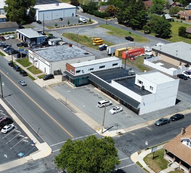 More Photos Of 2121-2129 Union Blvd, Allentown Freestanding For Lease