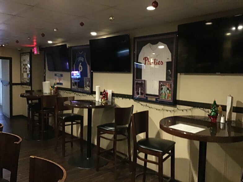 More Photos Of 605 Main St, Hellertown Restaurant For Sale