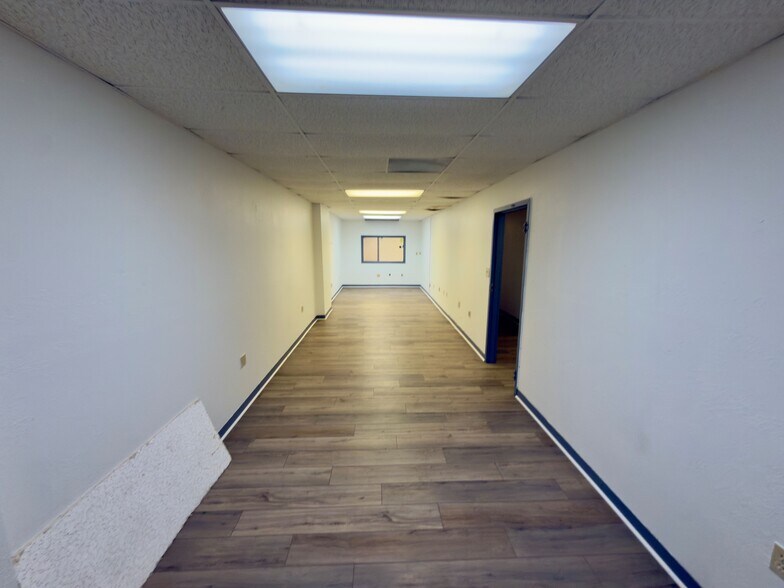More Photos Of 3885 N Palafox Hwy, Pensacola Warehouse For Sale