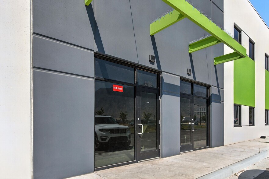 More Photos Of 317 N 2000 W, Springville Warehouse For Lease