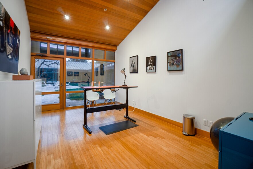 More Photos Of 17666 Fitch, Irvine Medical For Sale