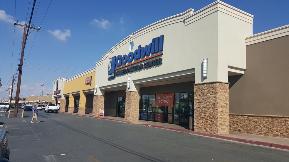 More Photos Of 348-350 N Nellis Blvd, Las Vegas Storefront For Lease