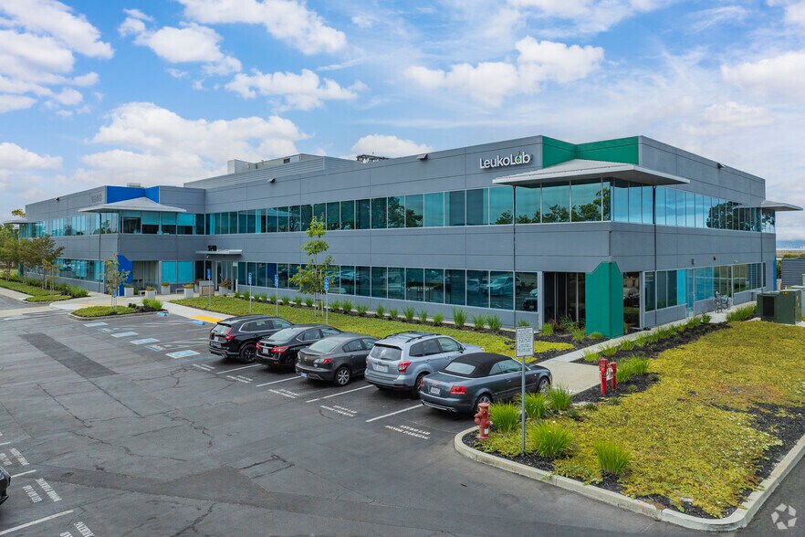 Primary Photo Of 1640 S Loop Rd, Alameda Office For Lease