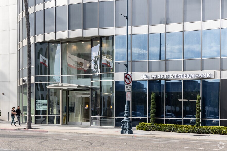 More Photos Of 9701 Wilshire Blvd, Beverly Hills Office For Lease