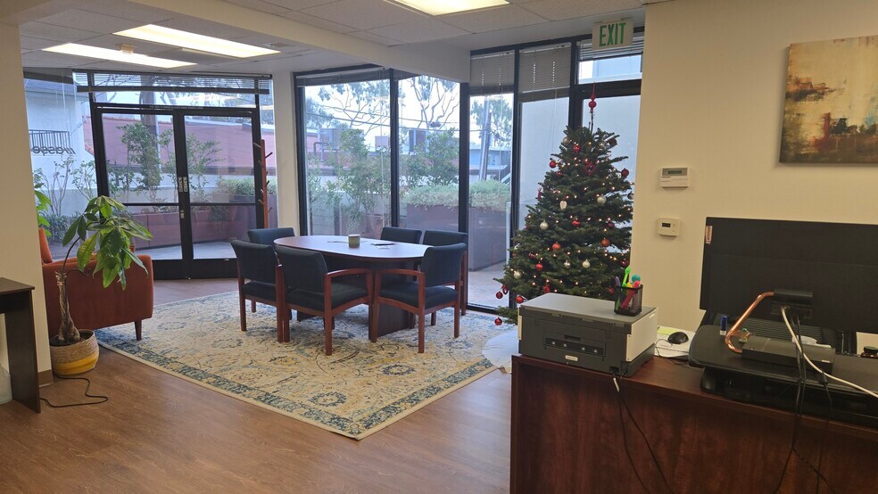 More Photos Of 312 Broadway St, Laguna Beach Office For Lease