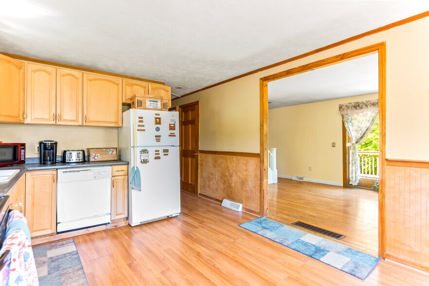 More Photos Of 287-289 Milton Rd, Rochester Restaurant For Sale