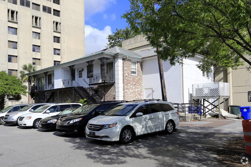 More Photos Of 136 Rutledge Ave, Charleston Medical For Lease