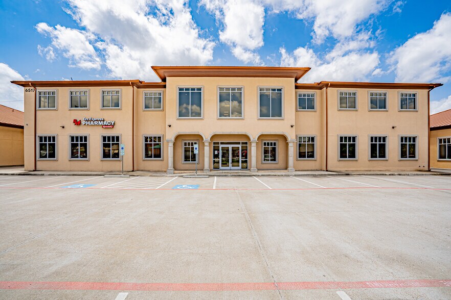 More Photos Of 6517 Chase Oaks Blvd, Plano Medical For Sale