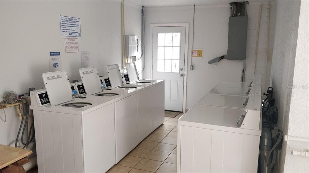 More Photos Of 28313 US Highway 27, Leesburg Multifamily For Sale