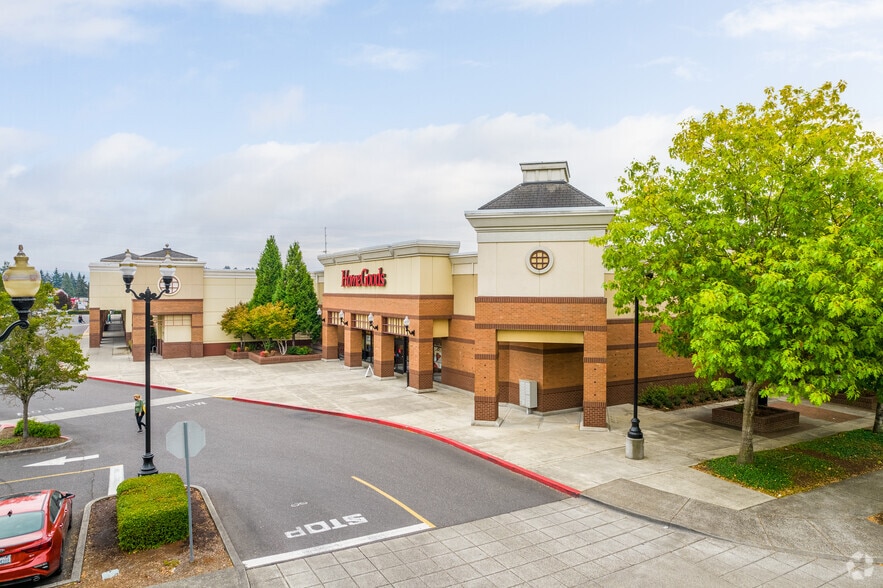 More Photos Of 7300 NE Butler Rd, Hillsboro Unknown For Lease