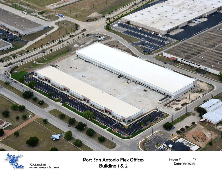 More Photos Of 639 Billy Mitchell Blvd, San Antonio Service For Lease