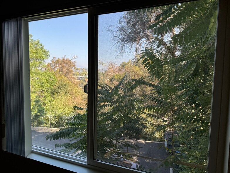 More Photos Of 90-92 Monterey Rd, South Pasadena Apartments For Sale