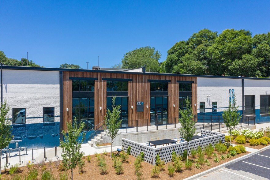 More Photos Of 1218 Menlo Dr NW, Atlanta Unknown For Lease