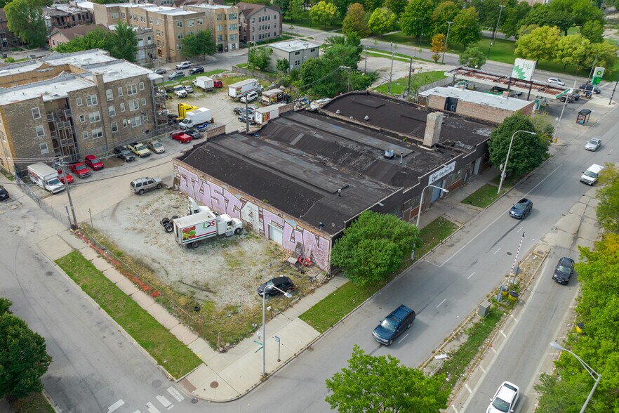 More Photos Of 3659 W Harrison St, Chicago Warehouse For Sale