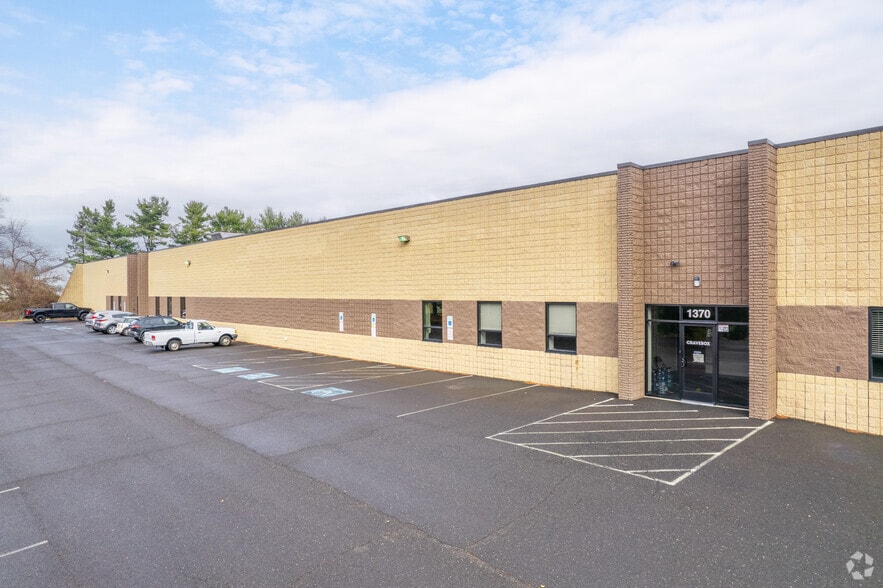 Primary Photo Of 1370 Welsh Rd, North Wales Warehouse For Lease